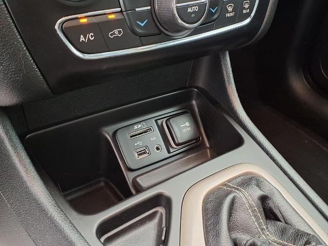 2016 Jeep Cherokee FWD 4dr Limited