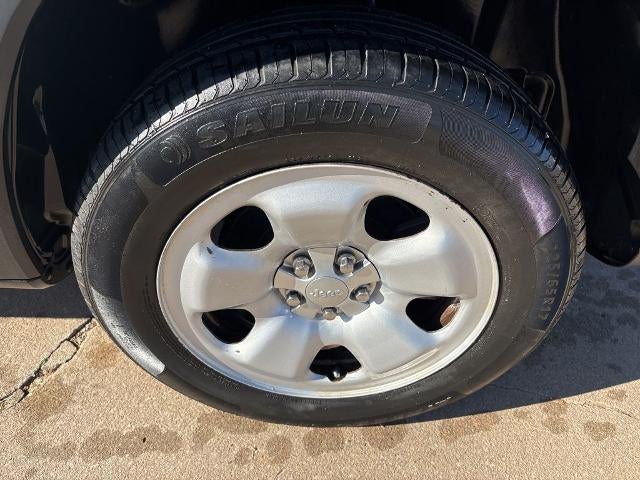 2014 Jeep Cherokee 4WD 4dr Sport