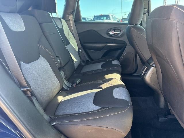 2014 Jeep Cherokee 4WD 4dr Sport