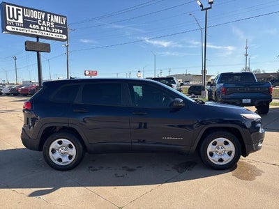 2014 Jeep Cherokee 4WD 4dr Sport