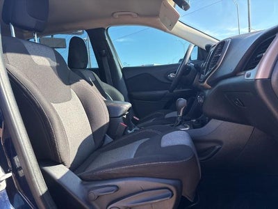 2014 Jeep Cherokee 4WD 4dr Sport