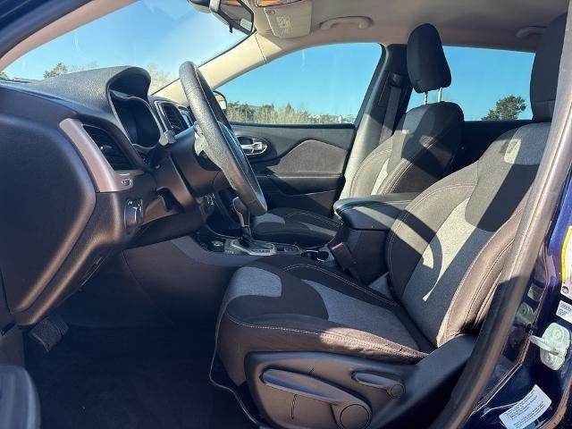 2014 Jeep Cherokee 4WD 4dr Sport