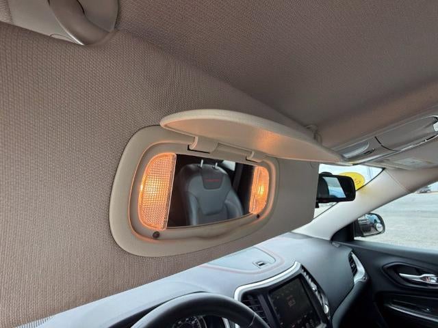 2014 Jeep Cherokee 4WD 4dr Trailhawk