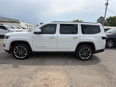 2022 Jeep Wagoneer Series III 4x2