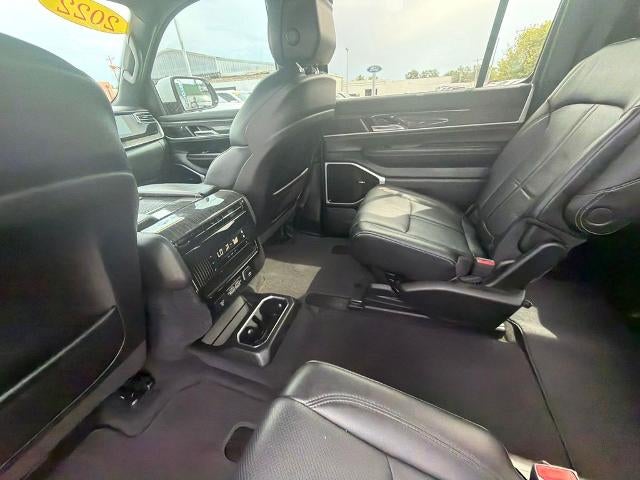 2022 Jeep Wagoneer Series III 4x2
