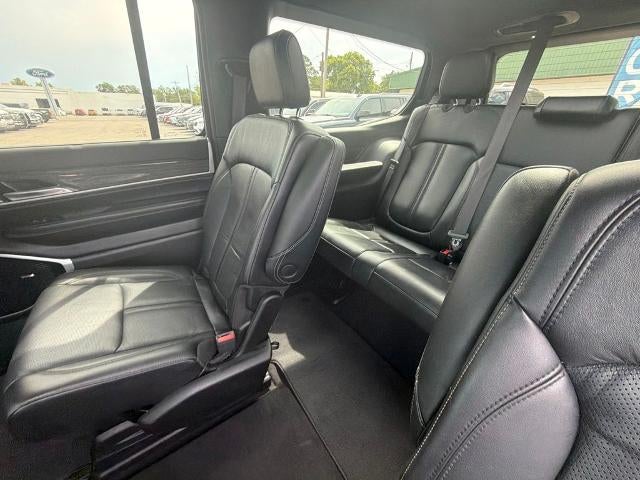 2022 Jeep Wagoneer Series III 4x2