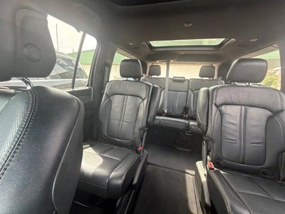 2022 Jeep Wagoneer Series III 4x2