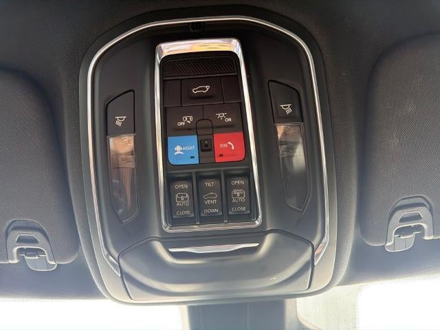 2022 Jeep Wagoneer Series III 4x2