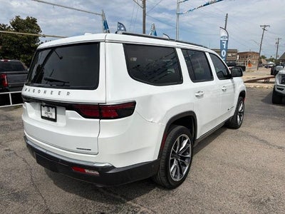 2022 Jeep Wagoneer Series III 4x2