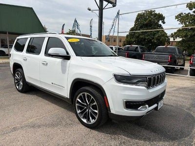 2022 Jeep Wagoneer Series III 4x2