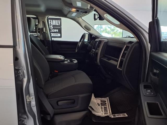 2024 RAM 1500 Classic Tradesman 4x4 Crew Cab 5'7" Box