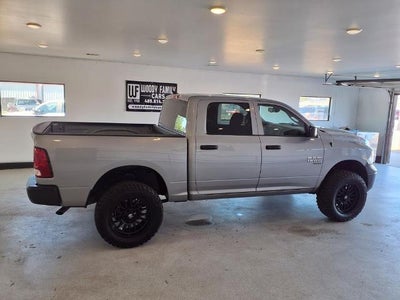 2024 RAM 1500 Classic Tradesman 4x4 Crew Cab 5'7" Box