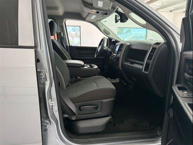 2024 RAM 1500 Classic Warlock 4x4 Crew Cab 5'7" Box