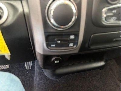 2024 RAM 1500 Classic Warlock 4x4 Crew Cab 5'7" Box