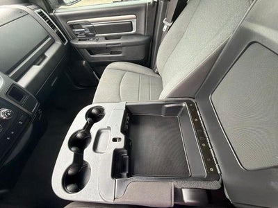 2024 RAM 1500 Classic Warlock 4x4 Crew Cab 5'7" Box