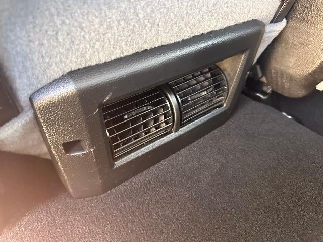 2020 RAM 1500 Classic SLT 4x4 Crew Cab 6'4" Box