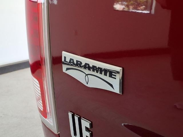 2013 RAM 1500 4WD Crew Cab 6.4 Ft Box Laramie