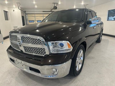 2016 RAM 1500 4WD Crew Cab 6.4 Ft Box Laramie