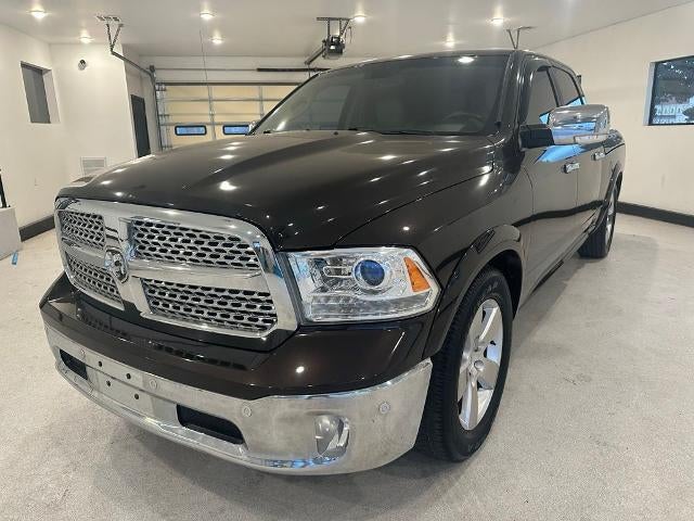 2016 RAM 1500 4WD Crew Cab 6.4 Ft Box Laramie