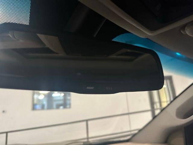 2016 RAM 1500 4WD Crew Cab 6.4 Ft Box Laramie