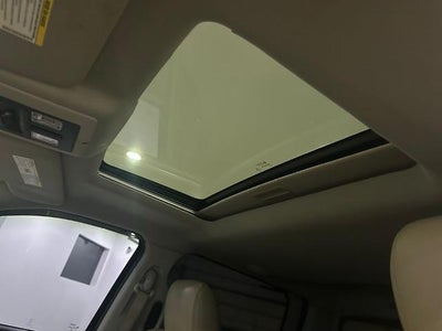 2016 RAM 1500 4WD Crew Cab 6.4 Ft Box Laramie