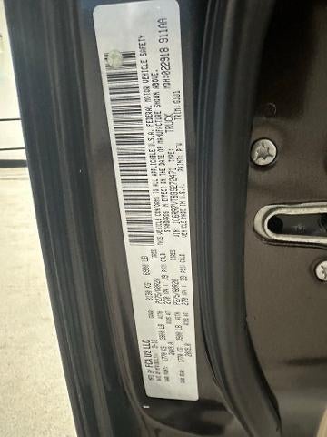 2016 RAM 1500 4WD Crew Cab 6.4 Ft Box Laramie