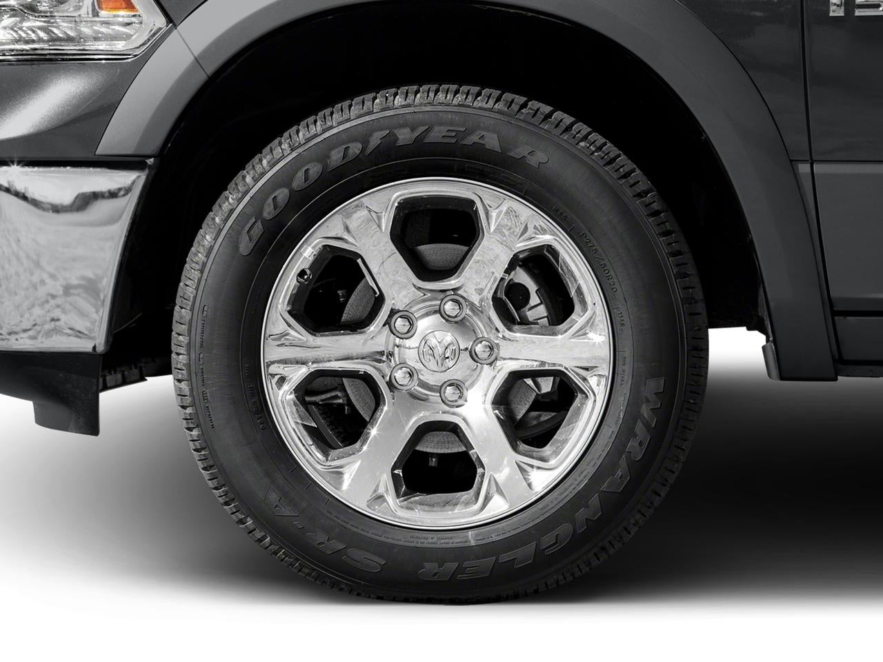 2016 RAM 1500 4WD Crew Cab 6.4 Ft Box Laramie