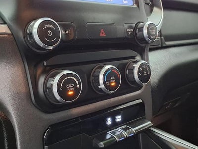 2022 RAM 1500 Big Horn 4x2 Crew Cab 5'7" Box