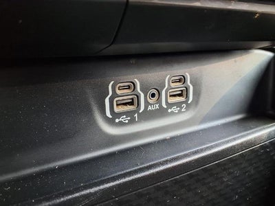 2022 RAM 1500 Big Horn 4x4 Crew Cab 5'7" Box
