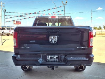 2022 RAM 1500 Big Horn 4x4 Crew Cab 5'7" Box
