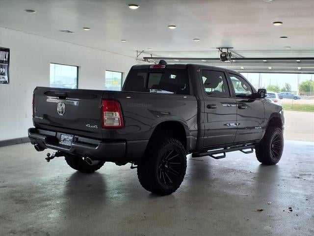 2022 RAM 1500 Big Horn 4x4 Crew Cab 5'7" Box