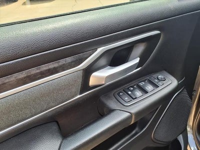 2022 RAM 1500 Big Horn 4x4 Crew Cab 5'7" Box