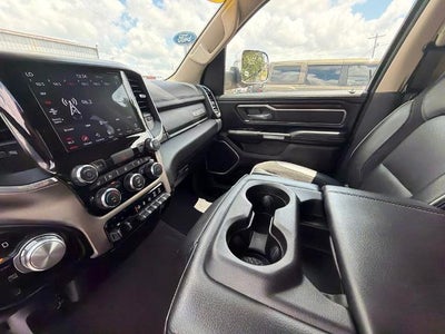 2021 RAM 1500 Laramie 4x4 Crew Cab 5'7" Box