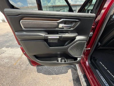 2021 RAM 1500 Laramie 4x4 Crew Cab 5'7" Box