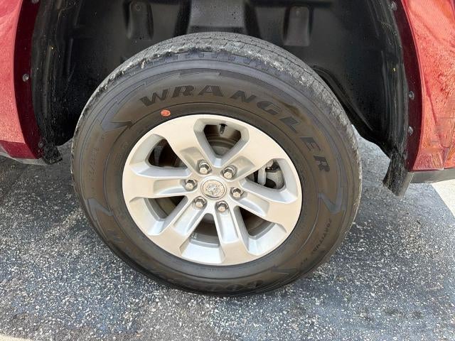 2021 RAM 1500 Laramie 4x4 Crew Cab 5'7" Box