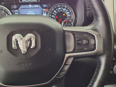 2019 RAM 1500 Laramie 4x4 Crew Cab 5'7" Box