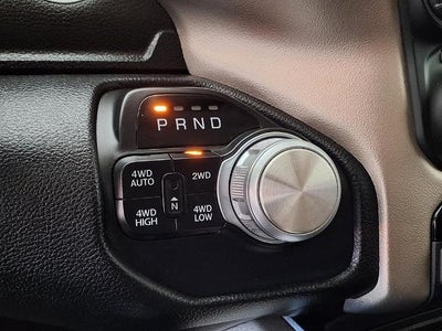 2019 RAM 1500 Laramie 4x4 Crew Cab 5'7" Box