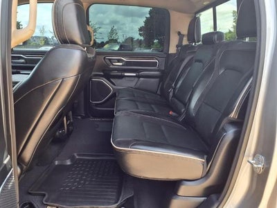 2019 RAM 1500 Laramie 4x4 Crew Cab 6'4" Box