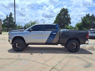 2019 RAM 1500 Laramie 4x4 Crew Cab 6'4" Box