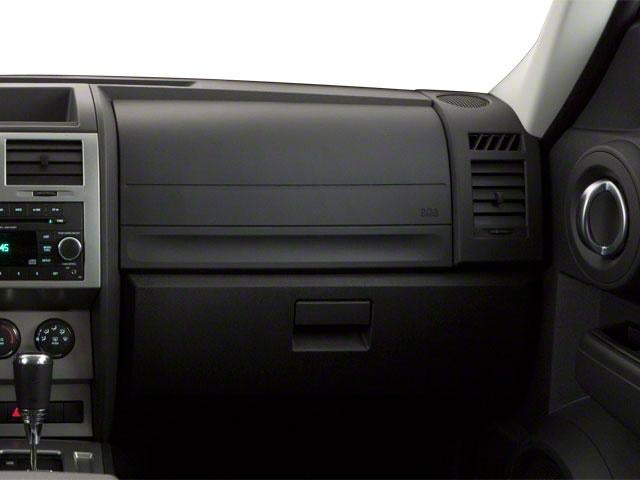 2011 Dodge Nitro 2WD 4dr Heat