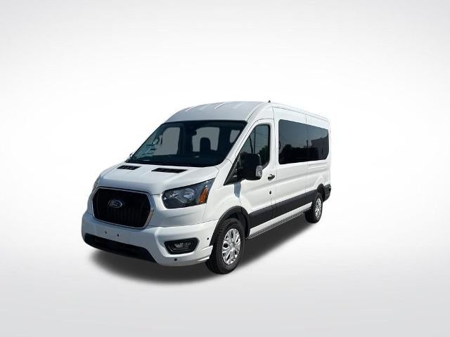 2025 Ford Transit Passenger Wagon T-350 148" Med Roof XLT RWD