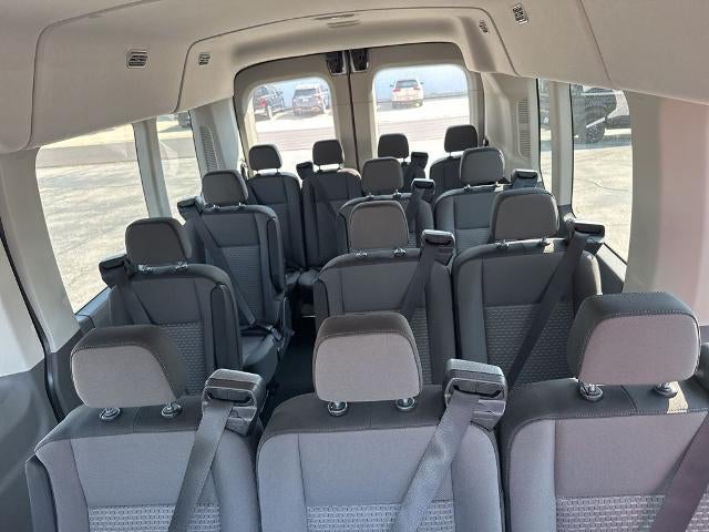 2025 Ford Transit Passenger Wagon T-350 148" Med Roof XLT RWD