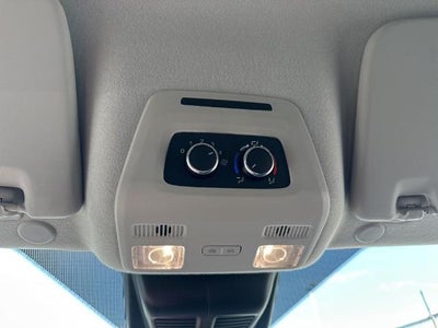 2025 Ford Transit Passenger Wagon T-350 148" Med Roof XLT RWD