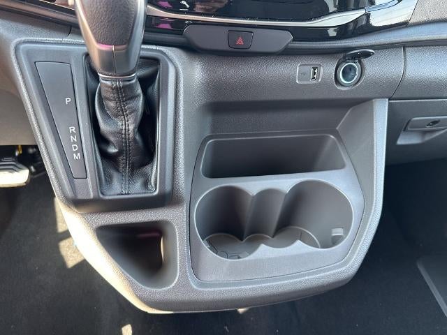 2025 Ford Transit Passenger Wagon T-350 148" Med Roof XLT RWD