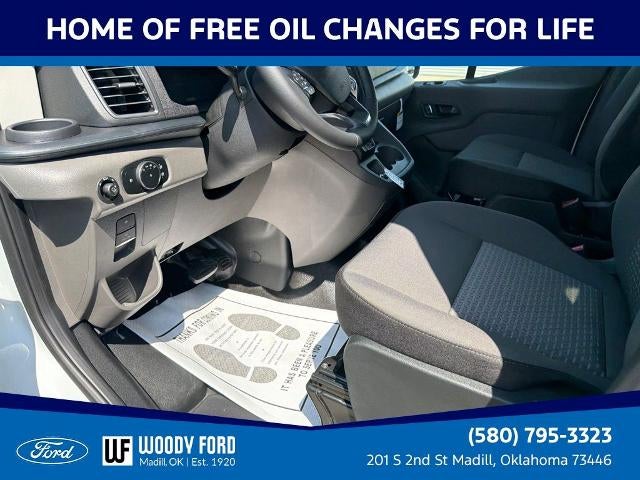2026 Ford Transit Passenger Wagon T-350 148" Med Roof XLT RWD