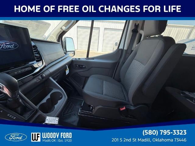 2026 Ford Transit Passenger Wagon T-350 148" Med Roof XLT RWD
