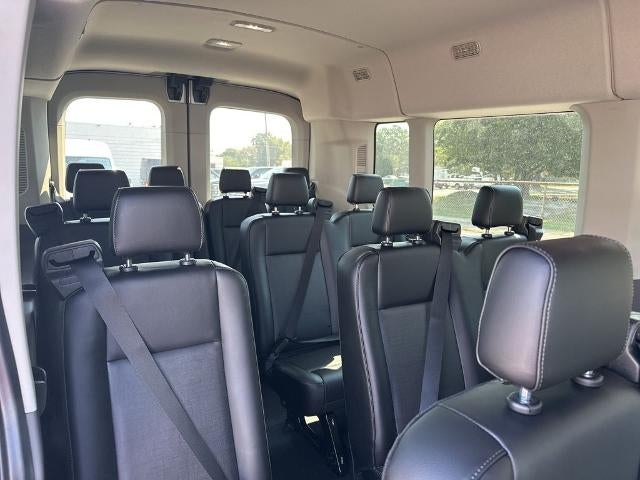 2025 Ford Transit Passenger Wagon T-350 148" Med Roof XL RWD