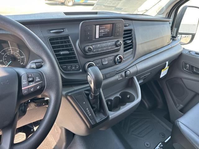 2025 Ford Transit Passenger Wagon T-350 148" Med Roof XL RWD