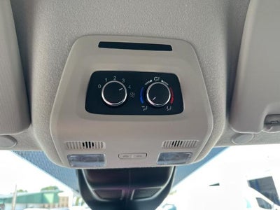 2025 Ford Transit Passenger Wagon T-350 148" Med Roof XL RWD