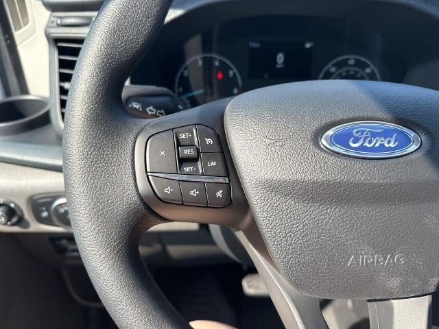 2025 Ford Transit Passenger Wagon T-350 148" Med Roof XL RWD